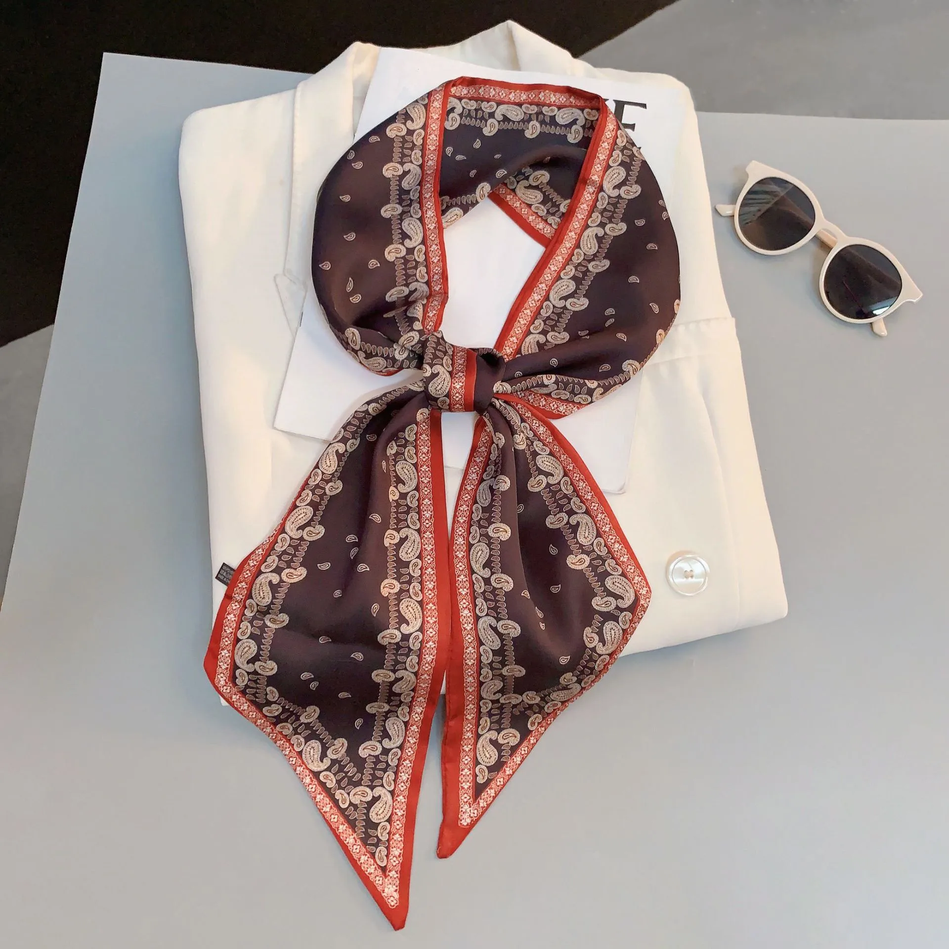 Paisley Print Skinny Scarf For Women Luxury HairBand Soft Stain Silk Ribbon Tie Neck Bag Scarf Fashion Wrist Belt Neckerchief