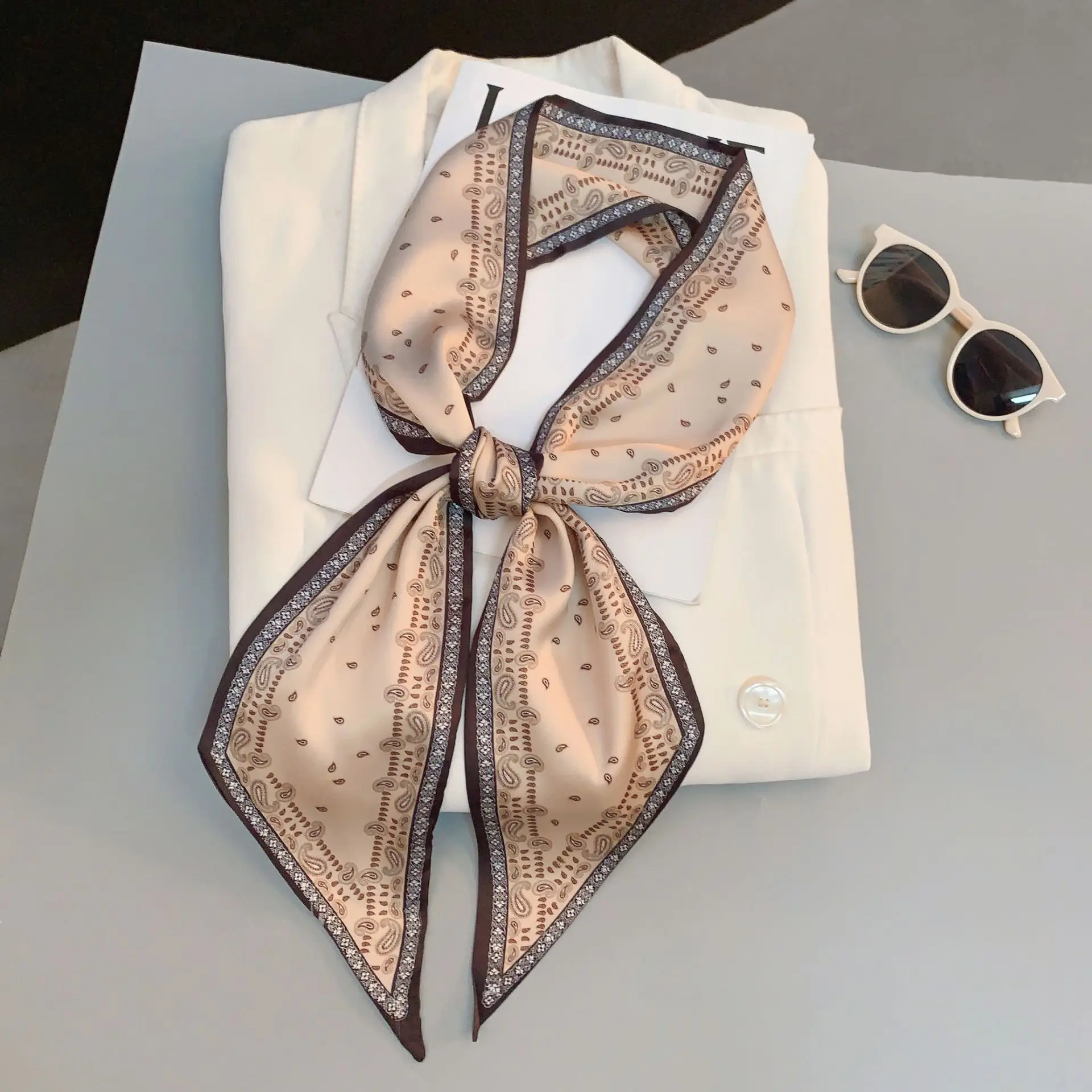Paisley Print Skinny Scarf For Women Luxury HairBand Soft Stain Silk Ribbon Tie Neck Bag Scarf Fashion Wrist Belt Neckerchief
