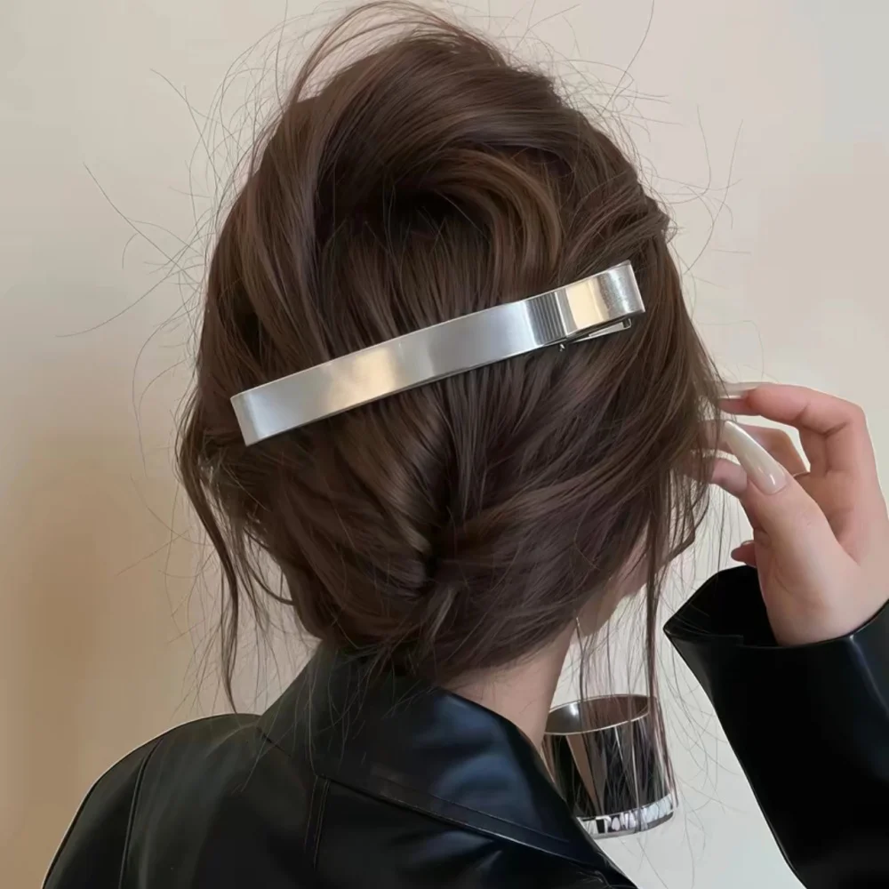 Minimalist Metal Duckbill Hair Clips Non-Slip Alligator Hair Barrettes Elegant Metal Hair Accessories for Women Updo Hairstyles 