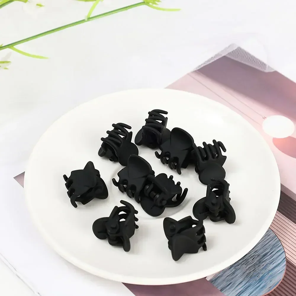 Black Mini Hair Claw Clips for Women Girls Korean Simple Small Transparent Plastic Clips Hairpin Kids Hair Styling Accessories