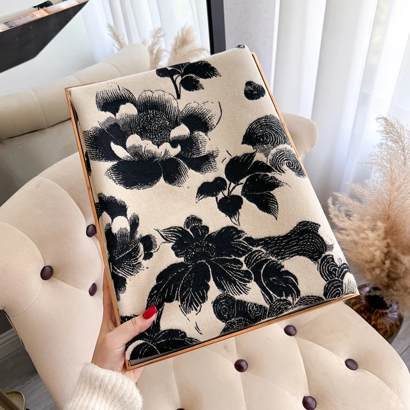 New 2025 Women Fashion Brand lotus Scarf Luxury Autumn Winter Warm Shawls Print Scarve Pashmina Mujer Femme Foulard Bufanda