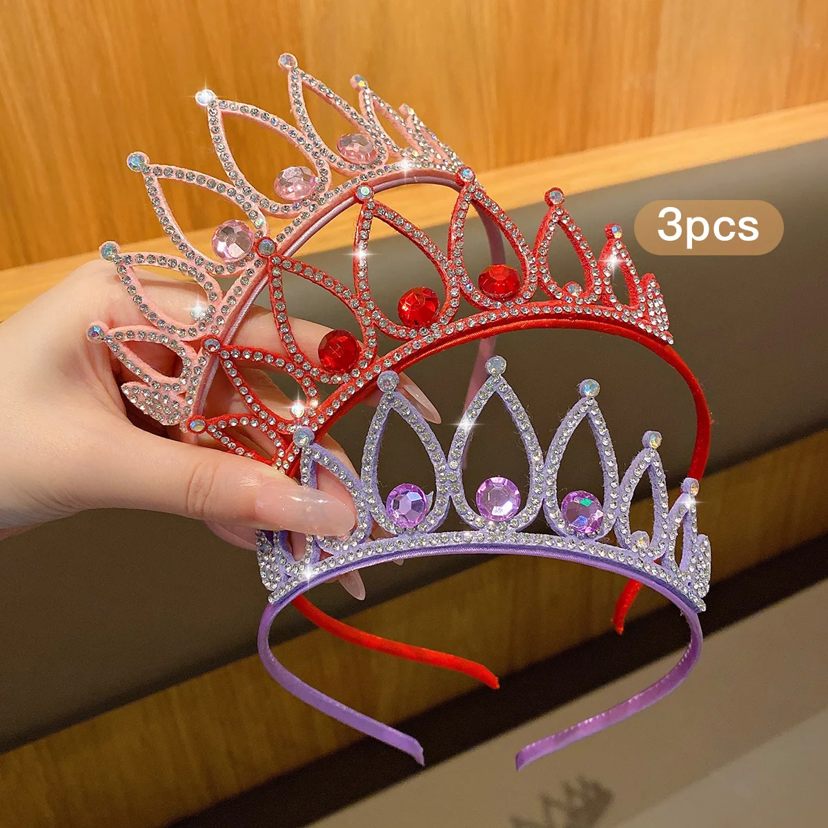 3 crown headbands with fashionable temperament. Crown hair clips suitable for daily use as hair accessories