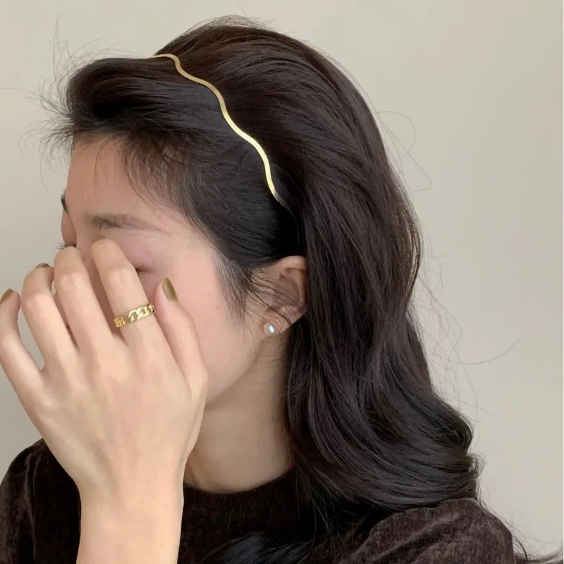 3 Styles Women Gold Metal Wave Bending Hairbands Geometric Thin Headbands Elegant Headdress for Daily Party New Headwear 2025New