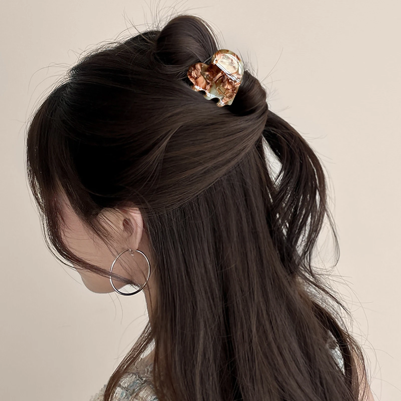 Small Hair Claw Acetate Hair Crabs For Girls Cute Heart Shaped Hair Clips Children Women Causal Hairpin Hair Accessories