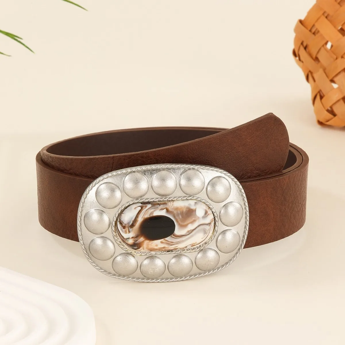 New Exaggerated Fashion Sweet Girl Belt Women's Light Luxury High End Versatile Women's Belt Needle Buckle Decorative Jeans Belt