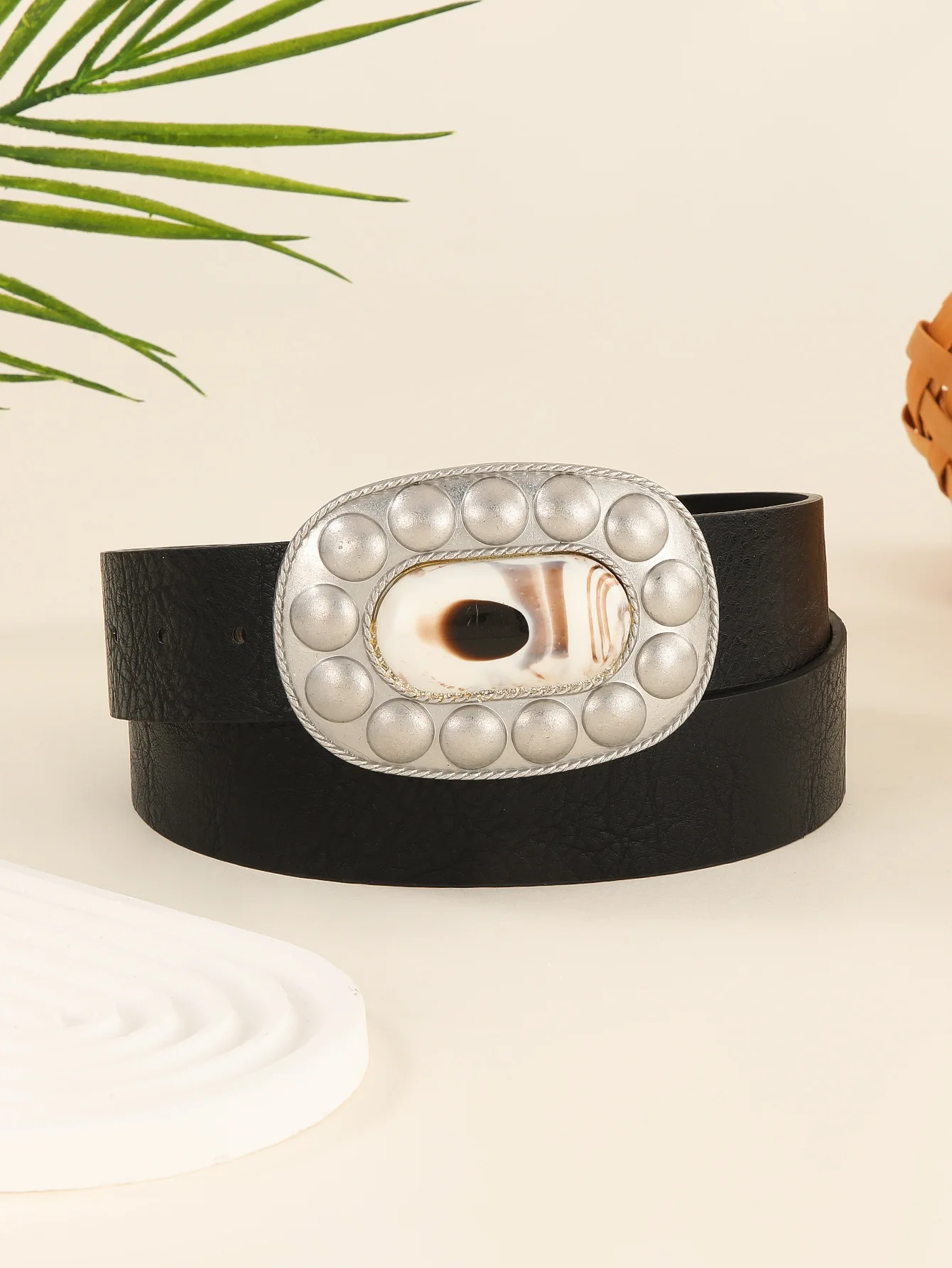 New Exaggerated Fashion Sweet Girl Belt Women's Light Luxury High End Versatile Women's Belt Needle Buckle Decorative Jeans Belt