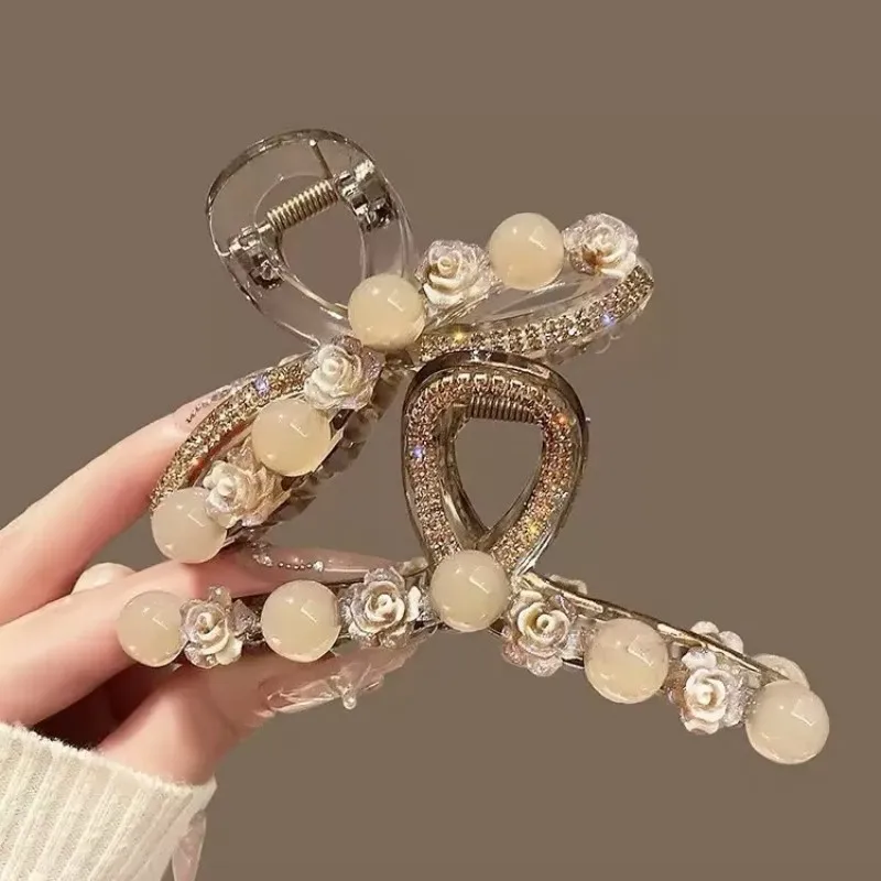 Exquisite And Versatile Flower Clip Fashionable Hair Accessories For Women