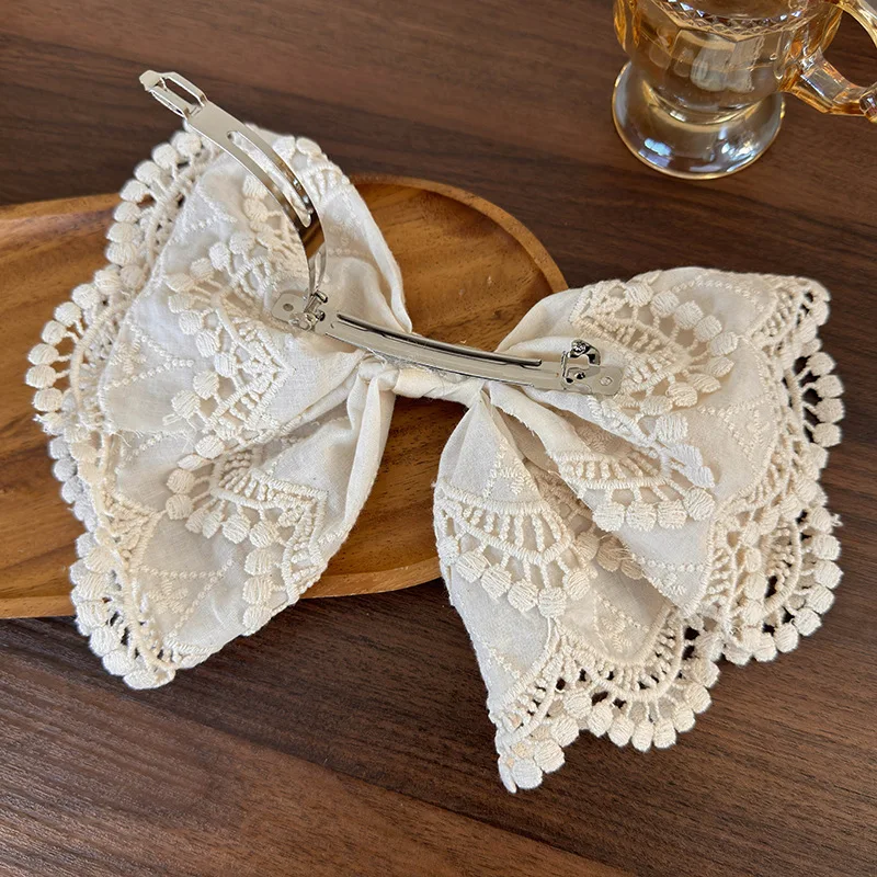 Elegant White Lace Embroidery Bow Hair Clip New High-end Hair Accessory for Women, Half Up Hair Clip for Women Back Head