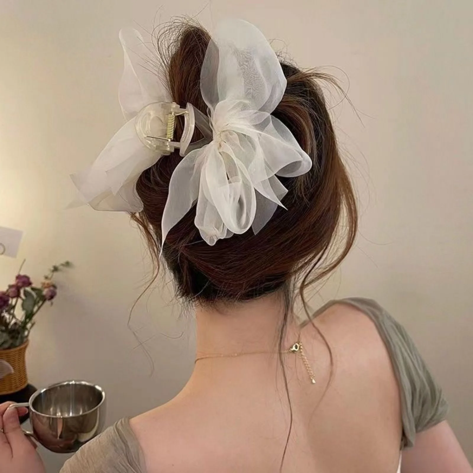 1PCFashion Mesh Tulle Large Bow Grab Clip Elegant Retro Female Net Yarn Ponytail Braid Claw Clip Hair Accessories Gift Headdress