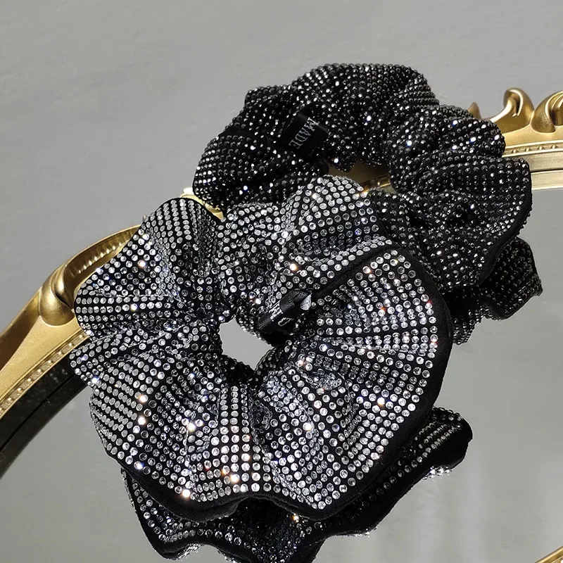 Fashion Ladies Rhinestone Hair Ring Girls New Elegant Temperament Pill Hair Rope Leather Band Hair Accessories Jewelry Gift