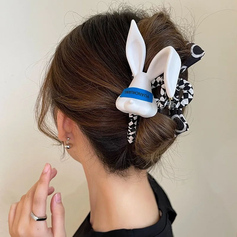 Cute gentleman folded-ear rabbit hair clip for the back of the head, high-end feel, large women's claw clip, simple bow hair acc