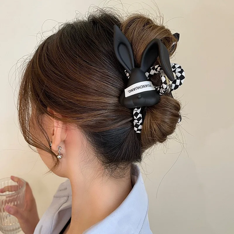 Cute gentleman folded-ear rabbit hair clip for the back of the head, high-end feel, large women's claw clip, simple bow hair acc