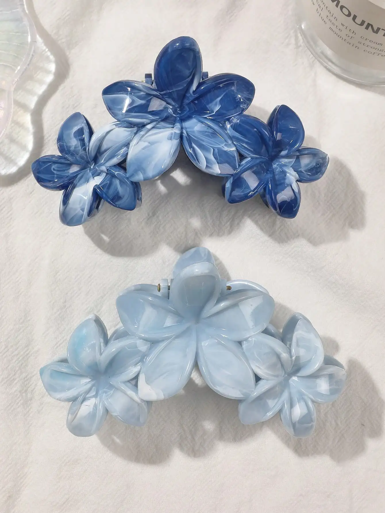 2Pcs Hawaiian Blue Gray Sapphire Marble Flower Hair Claw Clip for Women Shark Clip Bohemian Hair Accessories Gradient Hairpins