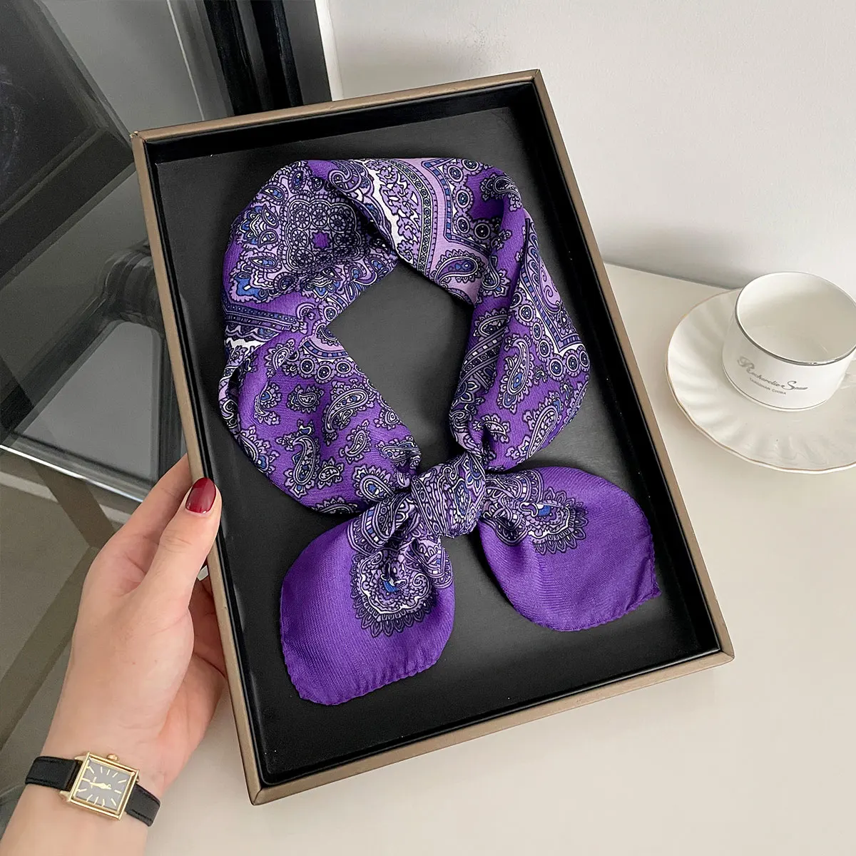 New Fashion 70X70cm Women's Scarf Paisley Print Scarf Cotton Texture Square Shawl Decorative Headband Neck Luxury Design Bandana