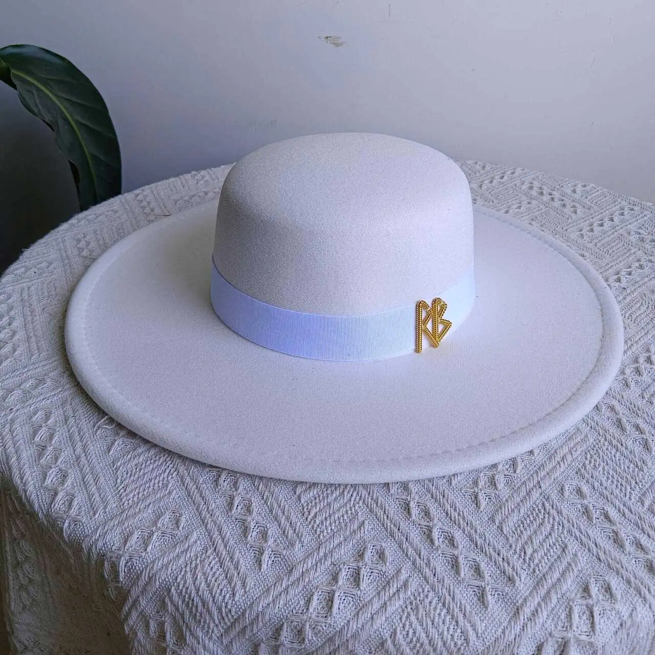 Canotier Hat Flat Top Fedora Women's Autumn and Winter Vacation Diamond Striped Sun Hat Women's Fedora sombreros para mujer