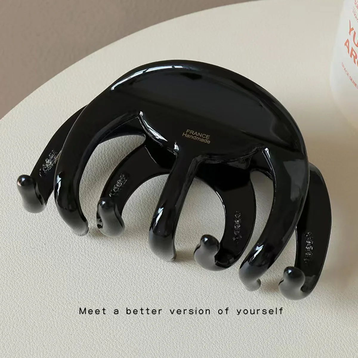 1PC The new French high-end temperament thickened acetate shark clip back of the head updo women's headdress hair grab
