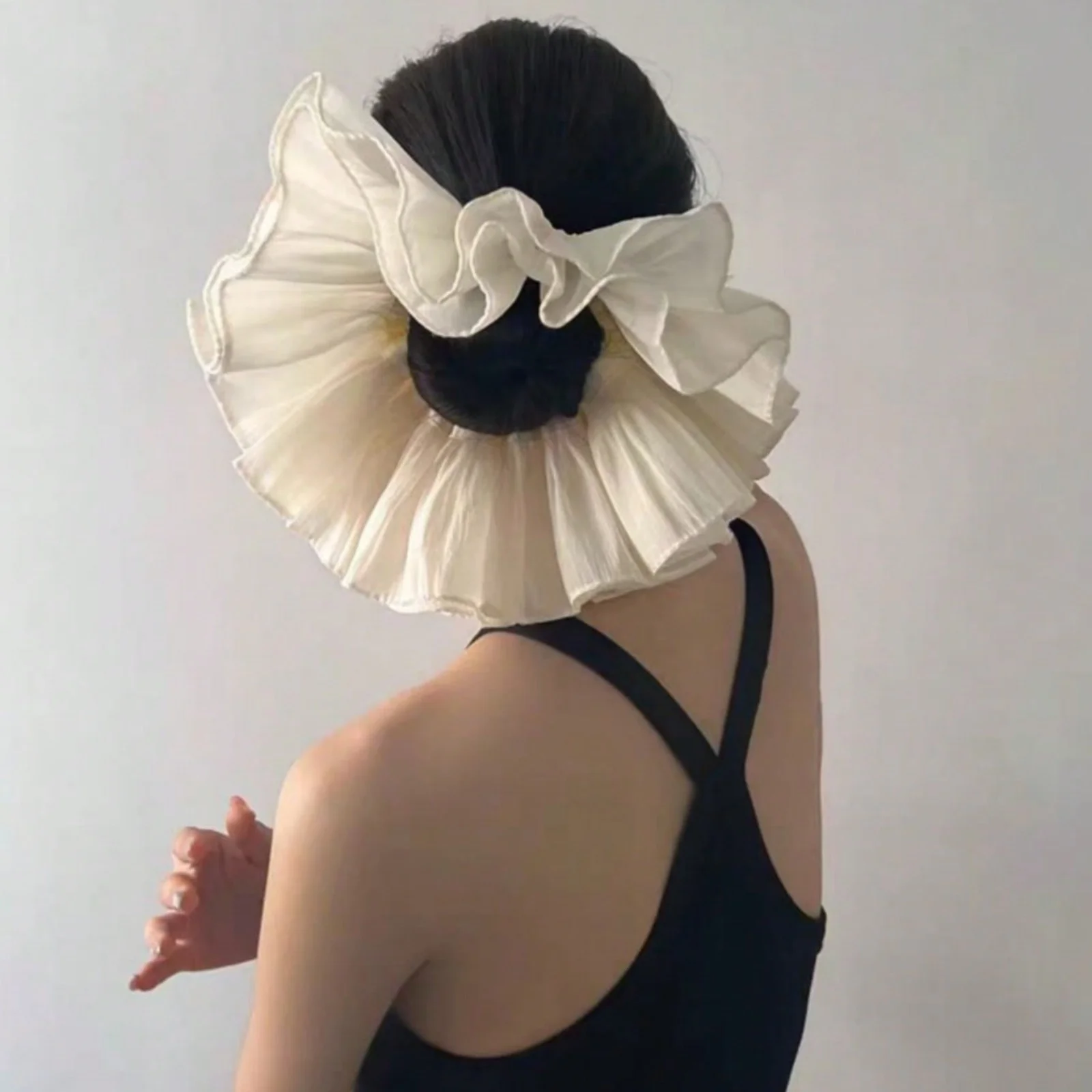 1pc Extra Large Pleated Double-Layer High-End Scrunchie, Elegant Fashion Hair Tie Suitable For Daily Commute, Casual, Romantic,
