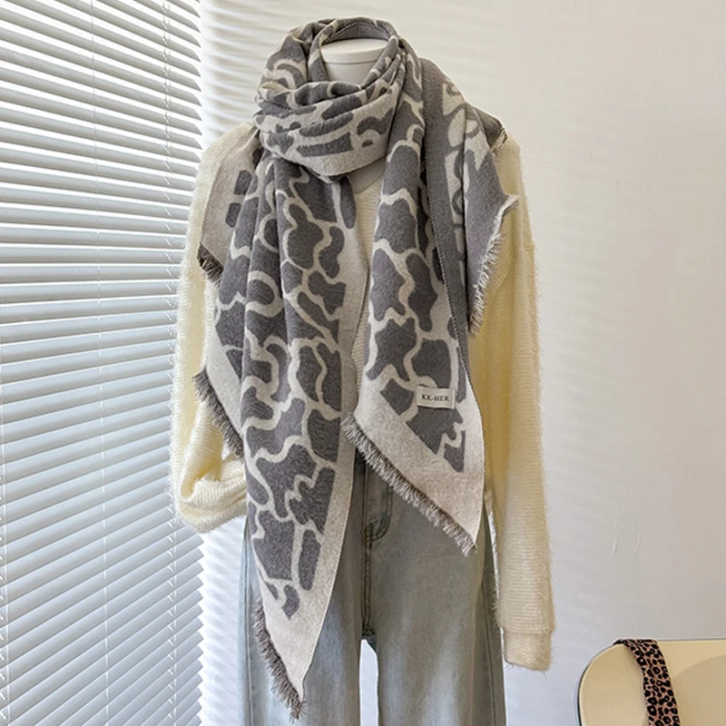 2025 New Design Women's Winter Cashmere Scarf - Elegant Warm Leopard Print Pashmina Shawl, Poncho & Bufanda
