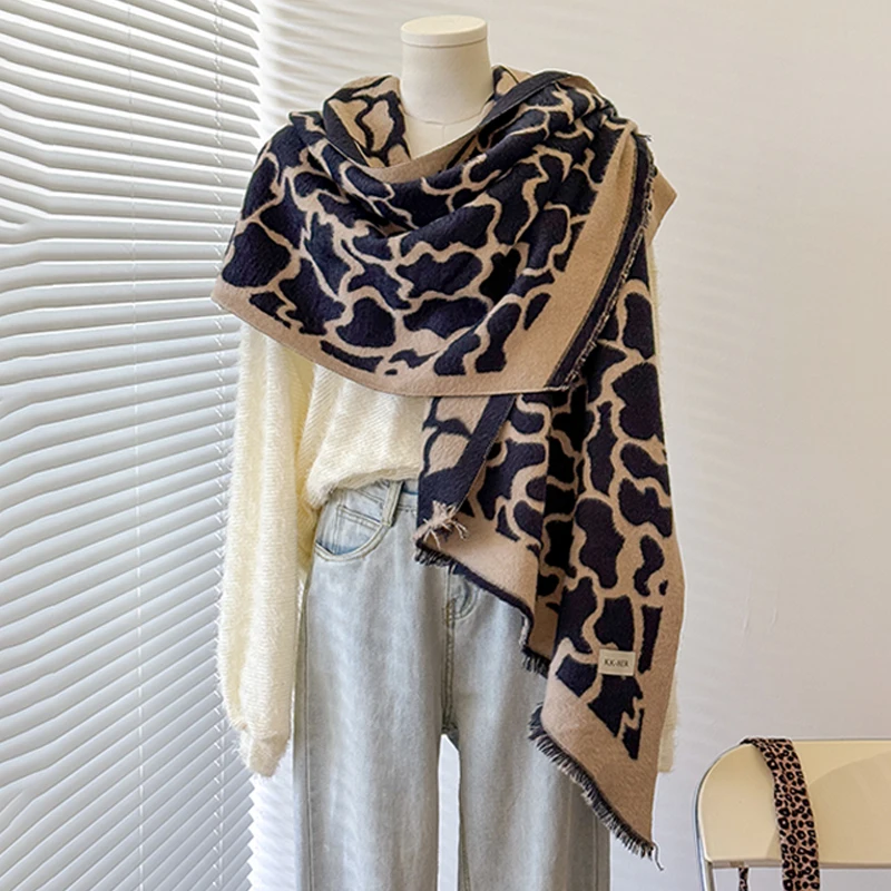 2025 New Design Women's Winter Cashmere Scarf - Elegant Warm Leopard Print Pashmina Shawl, Poncho & Bufanda