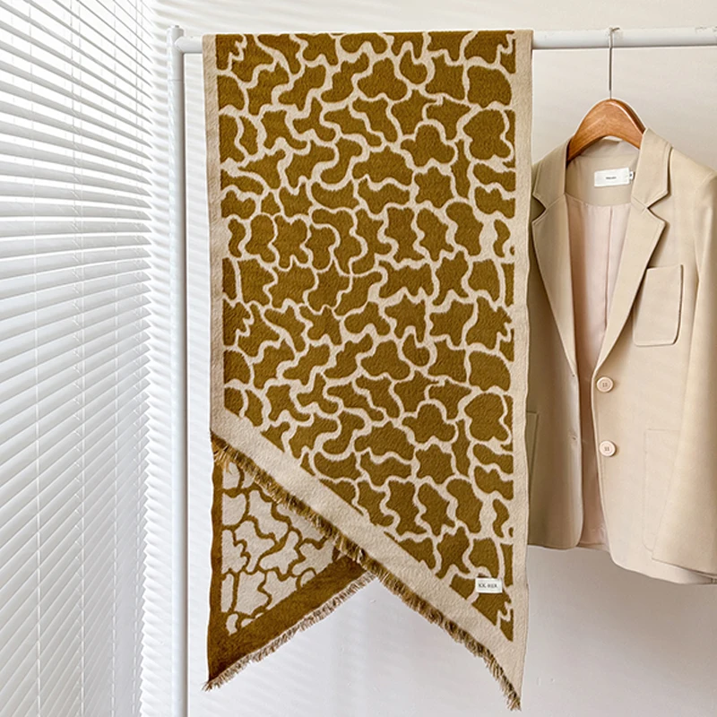 2025 New Design Women's Winter Cashmere Scarf - Elegant Warm Leopard Print Pashmina Shawl, Poncho & Bufanda
