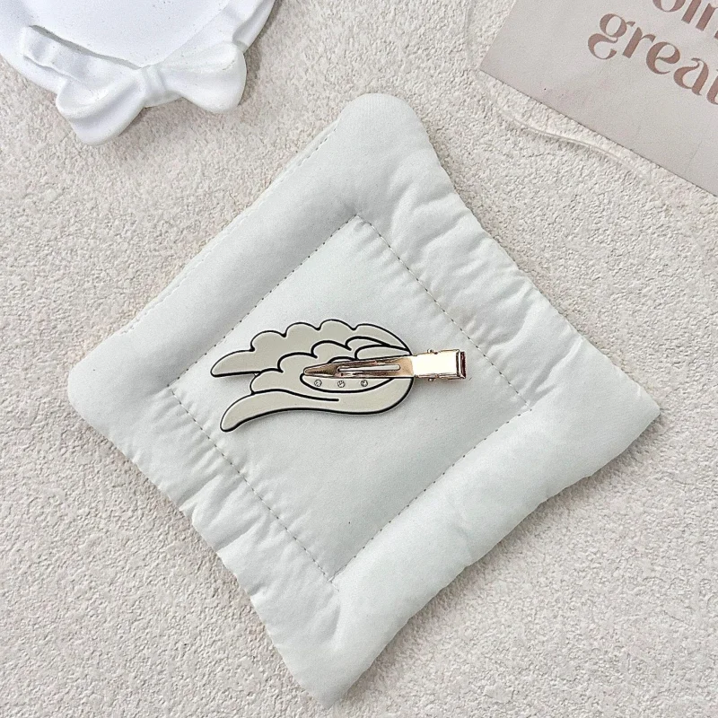 Y2K Cute Wing Hair Clips Invisible Side Bang Clip Hairpin for Women Kawaii Hair Accessories for Women Girls Headwear Party Gifts
