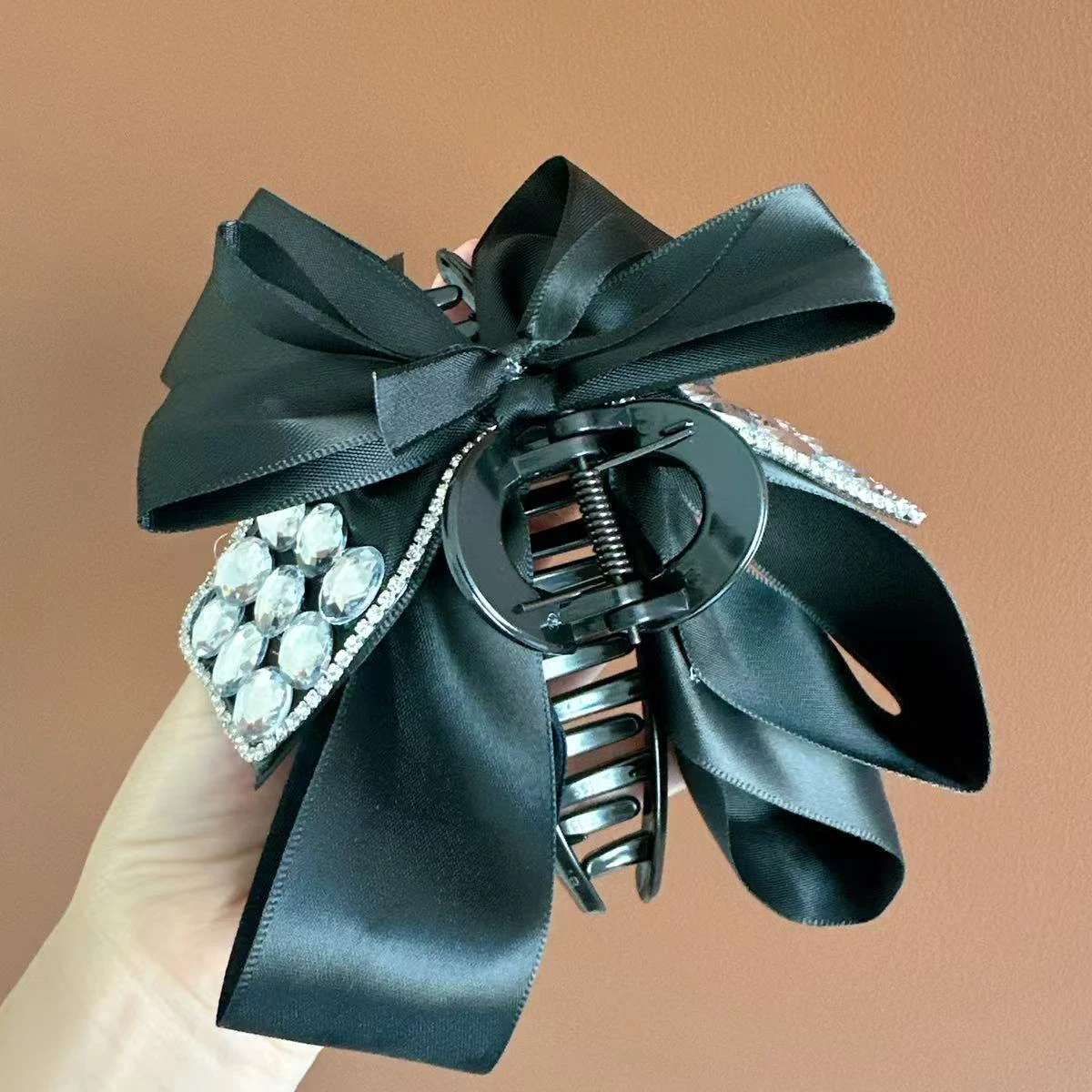 1Pc High-End Black Satin Bow Shark Clip with Glitter Diamond Satin Fashion Temperament Hair Accessory for Updo Back of Head Grab