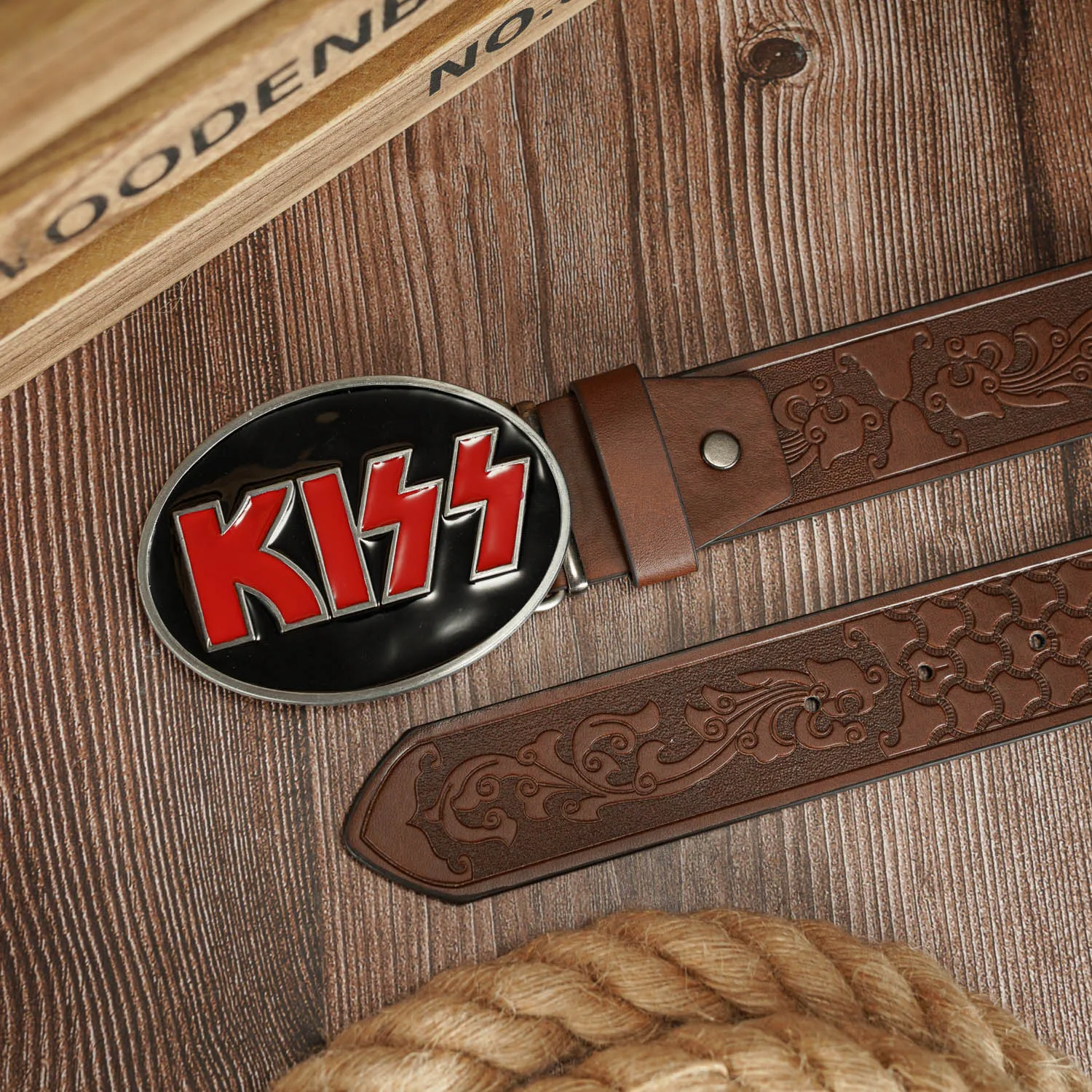 Oval KISS Red and Black Base Buckle Casual and Versatile Tengyun PU Embossed Belt Unisex Belt