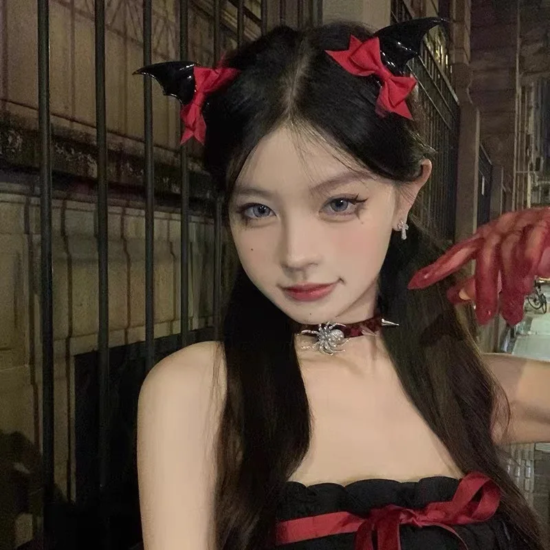 2pcs Demon Bat Clip Gothic Halloween Costume Accessories Funky Bow Headpiece for Photo Cosplay Creative Outfits