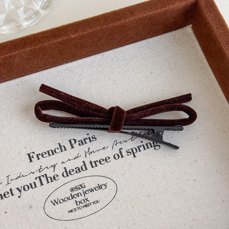 Fall/Winter New Arrivals: Korean Style Fashion Sweet Colorful Velvet 3D Bow Hair Clips, Straight Clips, Duckbill Clips