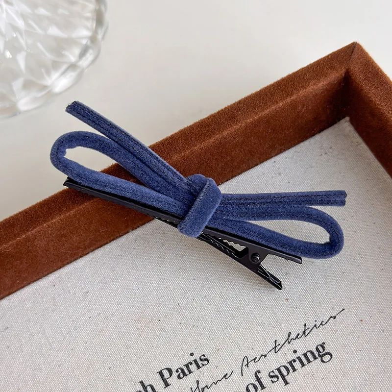 Fall/Winter New Arrivals: Korean Style Fashion Sweet Colorful Velvet 3D Bow Hair Clips, Straight Clips, Duckbill Clips