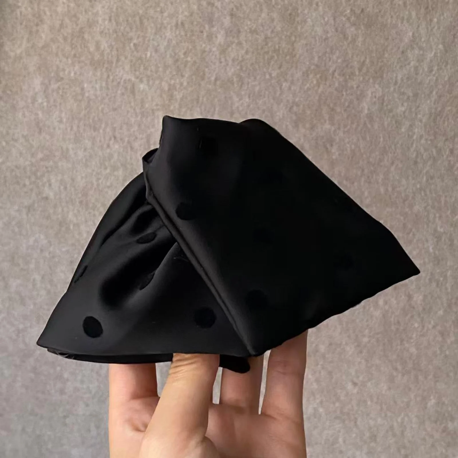 1PC Polka Dot Bow Hair Clips, Satin Fabric Black&Gray Vintage Hair Accessories, Cute Hair Decorations For Women Girls Daily Wear