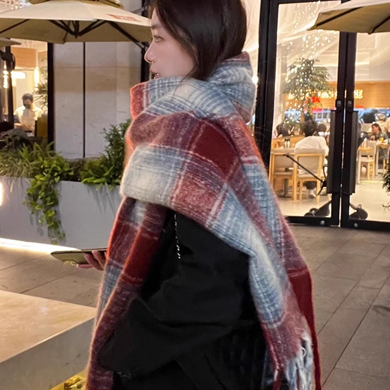 〔Funny〕Autumn And Winter New Korean Plaid Scarf Women's Thick Atmosphere Warm Student Shawl Neck Scarf