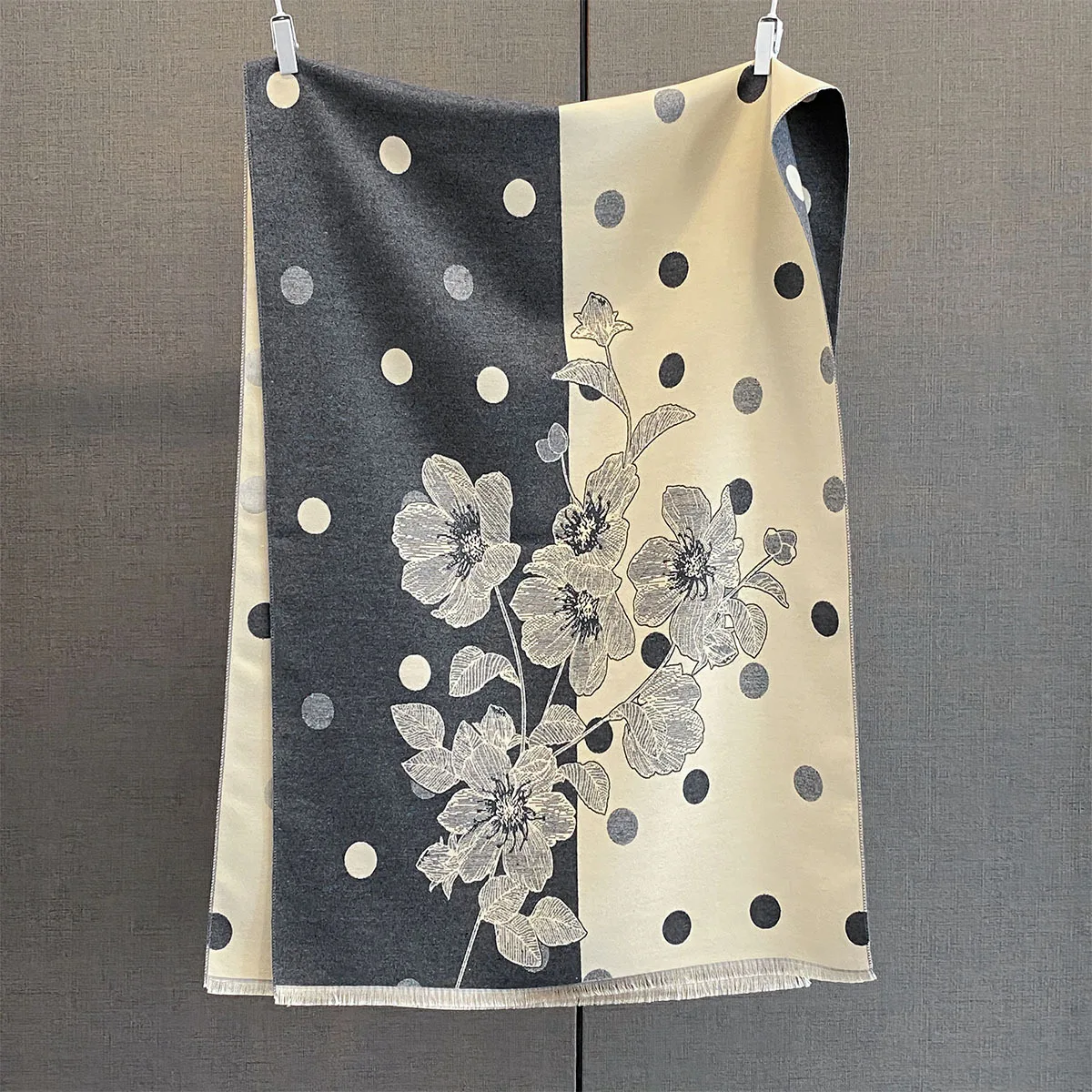 Women Autumn Winter Brand Thick Warm Scarves Cashmere Dot Floral Scarf Luxury Designer Shawl Wrap Poncho Echarpe Stoles Pashmina