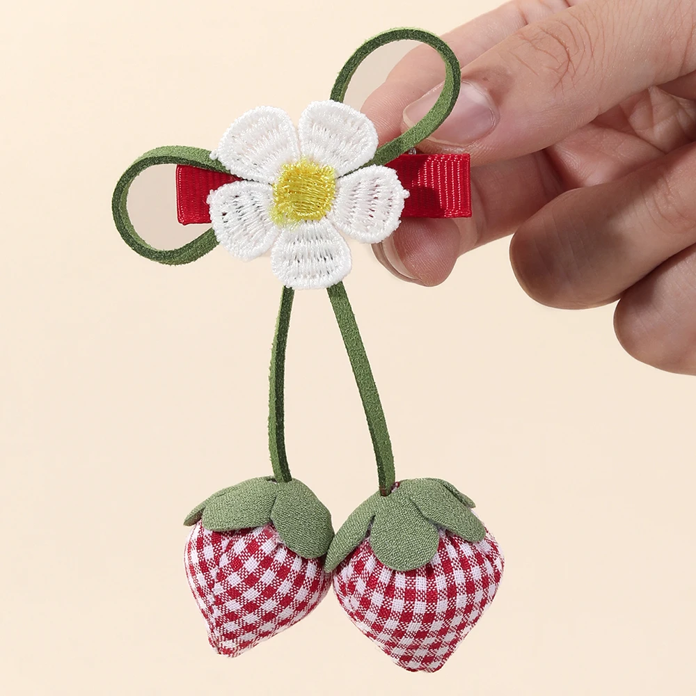 Korean Strawberry Bow Hair Clips Sweet Flower Lace Ribbon Bownot Hairpins For Girls Children Trendy Cute Headwear Accessories