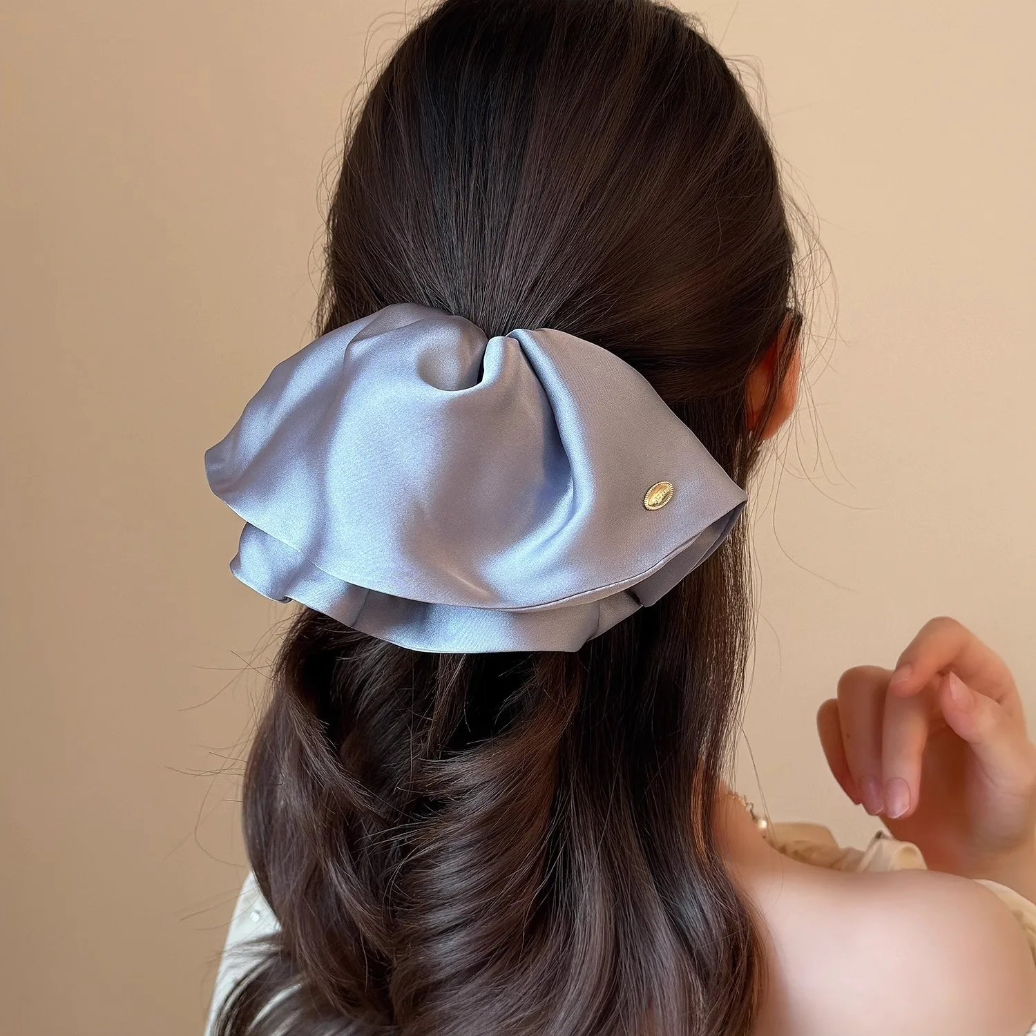Satin Large Bow 4CM Hair Claw Clips Ponytail Holder Women Girls Hair Barrettes Clamps Hairpins Hair Accessories Fashion