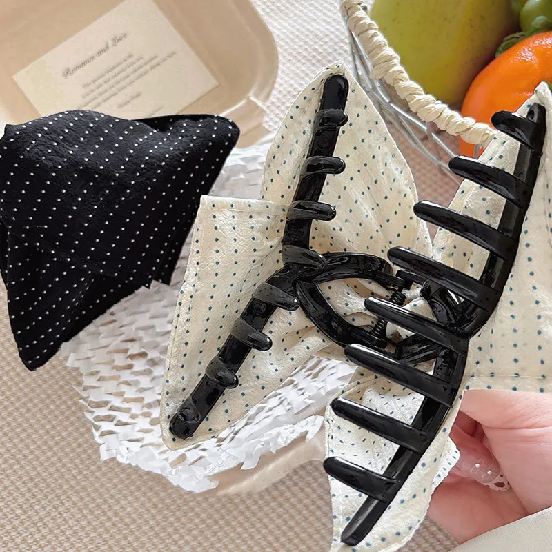 Fabric Polka Dot Triangle Shark Clip Elegant Temperament High Ponytail Clip Fashionable Women's Hair Grabbing Hair Accessories