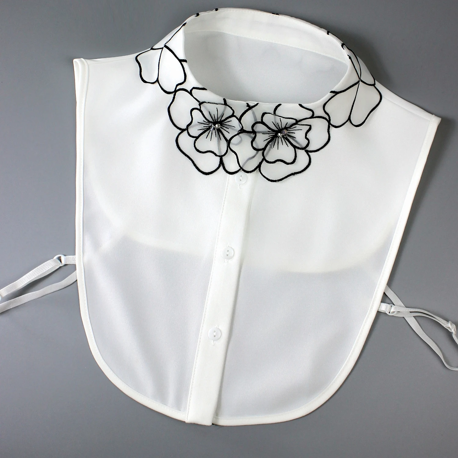 1 Piece of Abstract Embroidered Flower Fake Collar, an Embroidered Collar with an Elegant and Charming Style for Ladies, Eye-Cat