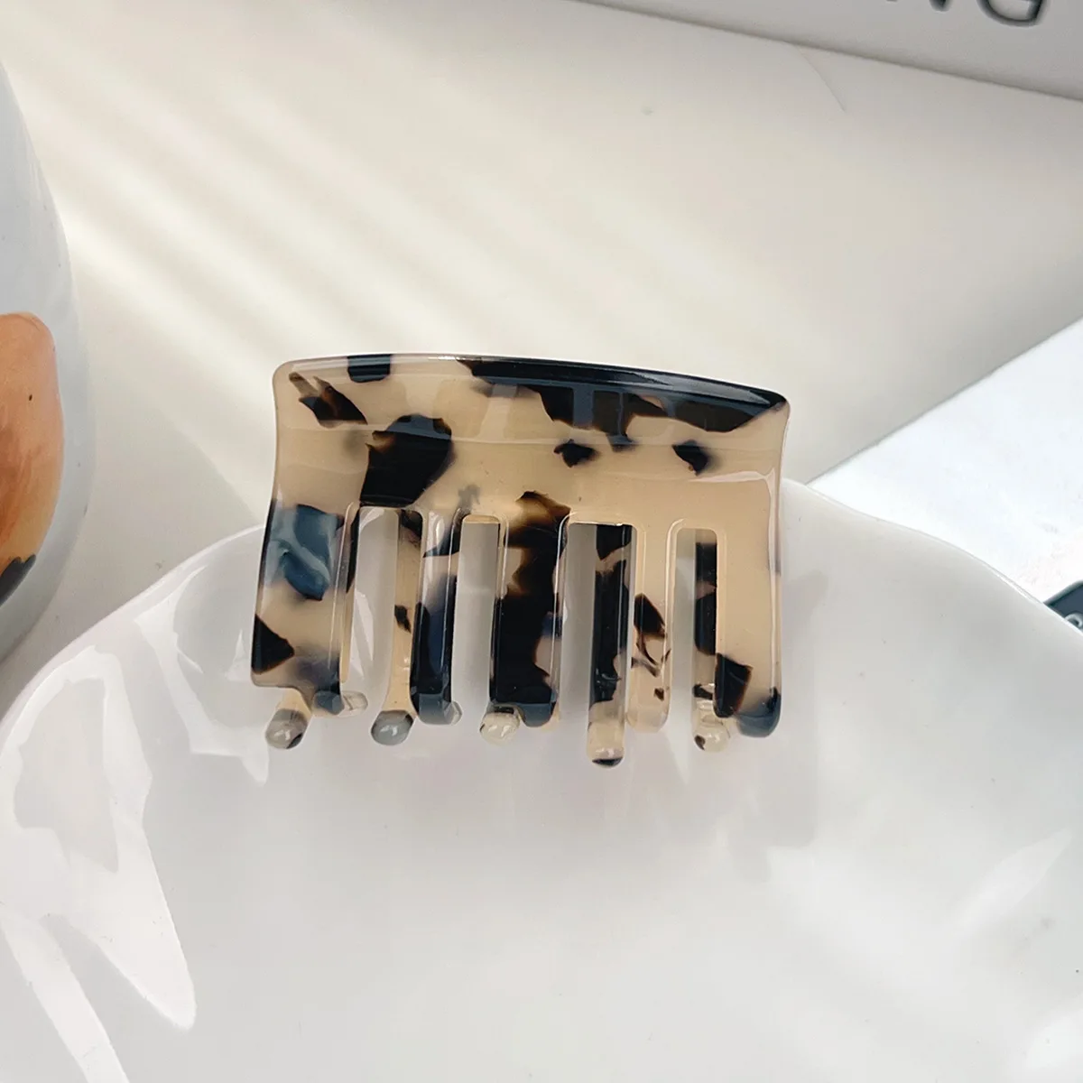 5CM Small Square Hair Claw 13 Colors Eco-friendly Acetate Claw Clips Retro Trendy Hair Clips for Women Girls Hair Accessories