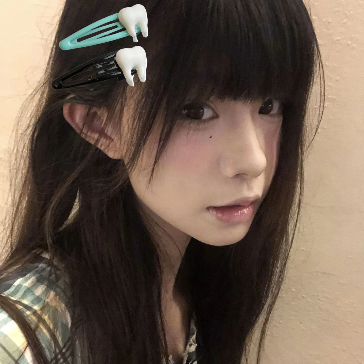 Y2K Tooth Hair Clip Funny Punk Girls Hairpin Cartoon Dental Tooth Clip Hair Accessory Streetwear Harajuku Style Bangs BB Clip