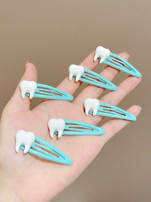 Y2K Tooth Hair Clip Funny Punk Girls Hairpin Cartoon Dental Tooth Clip Hair Accessory Streetwear Harajuku Style Bangs BB Clip