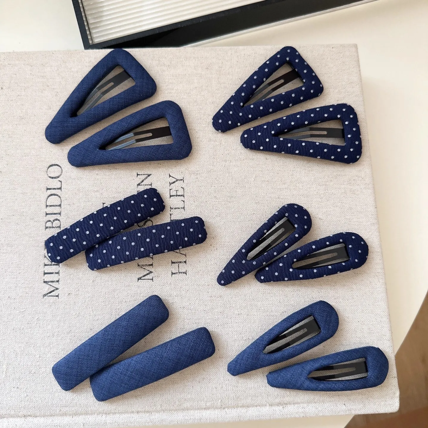 Vintage Korean Hair Clip Navy Blue Polka Dot Fabric Hairpin Handmade No Damage Hair Accessories for Women Hair Clips for Girls