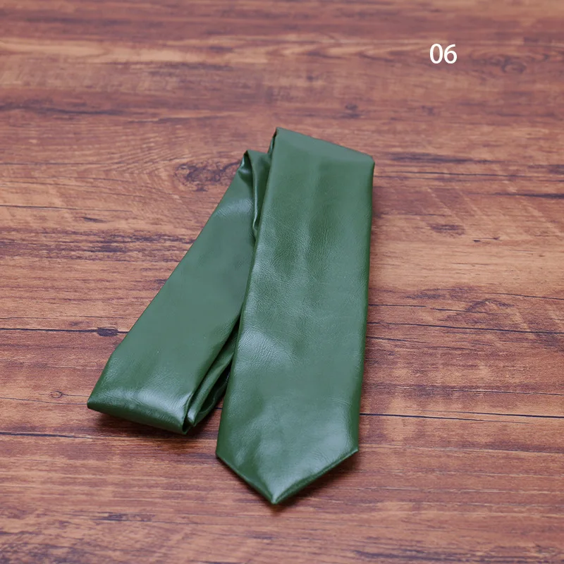 New Fashion PU Leather Neck Ties For Men Pure Solid Black White Necktie 5.5CM Narrow Tie Wedding Party Business Suit Accessories