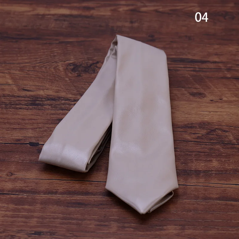 New Fashion PU Leather Neck Ties For Men Pure Solid Black White Necktie 5.5CM Narrow Tie Wedding Party Business Suit Accessories