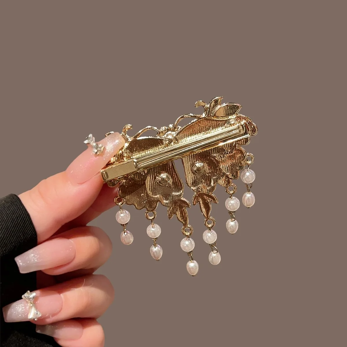New Chinese Style Ancient Style Blue Hanfu Women Alloy Hair Clip Retro Auspicious Cloud Pearl Tassel Butterfly Duckbill Clip
