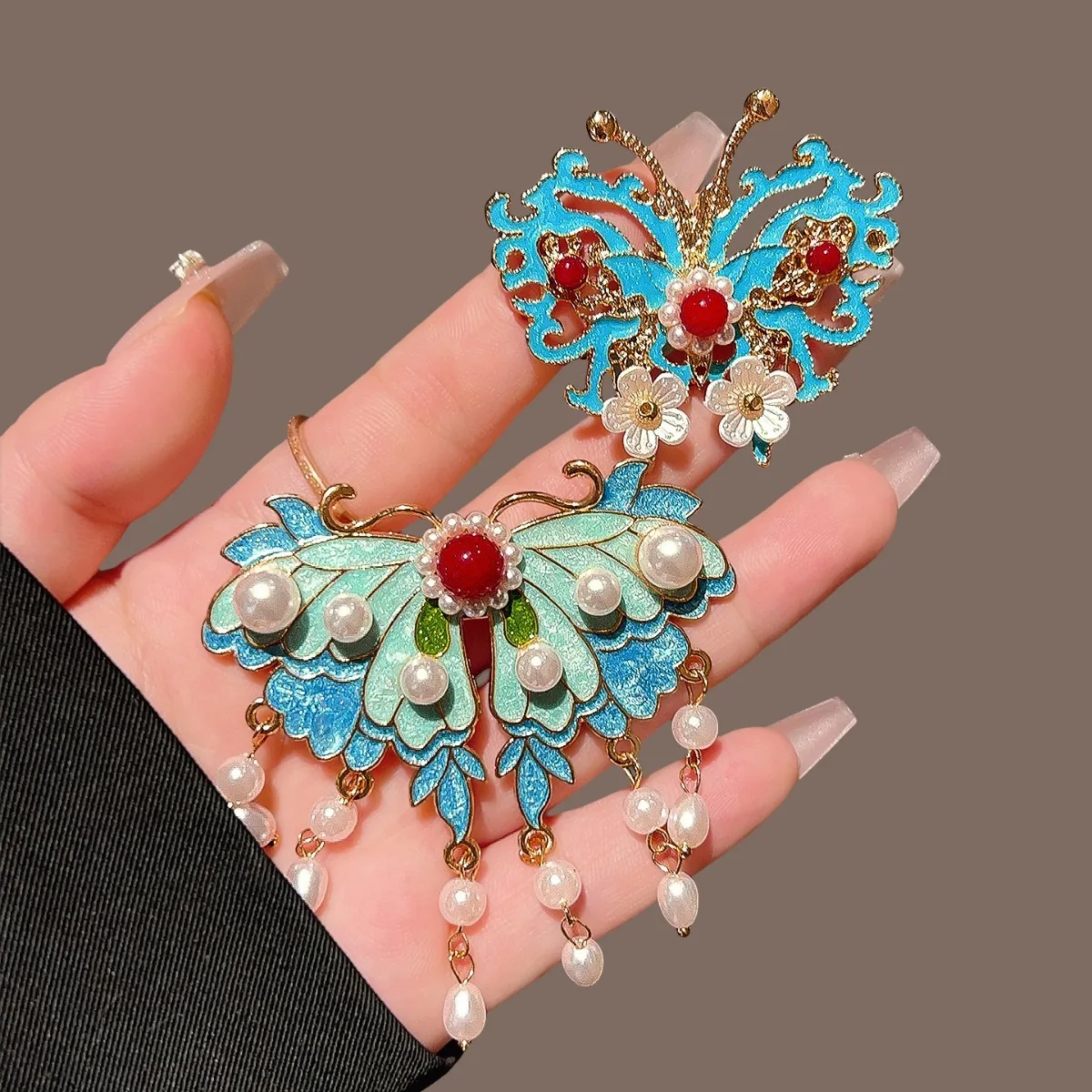 New Chinese Style Ancient Style Blue Hanfu Women Alloy Hair Clip Retro Auspicious Cloud Pearl Tassel Butterfly Duckbill Clip