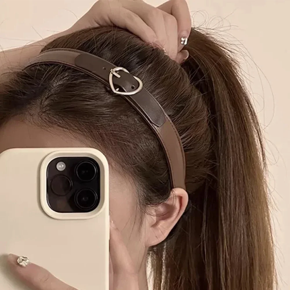 Fashion Coffee Brown Leather Buckle Hairband Hair Accessories Head Band for Women Spring Autumn Warm PU Leather Heart Headbands
