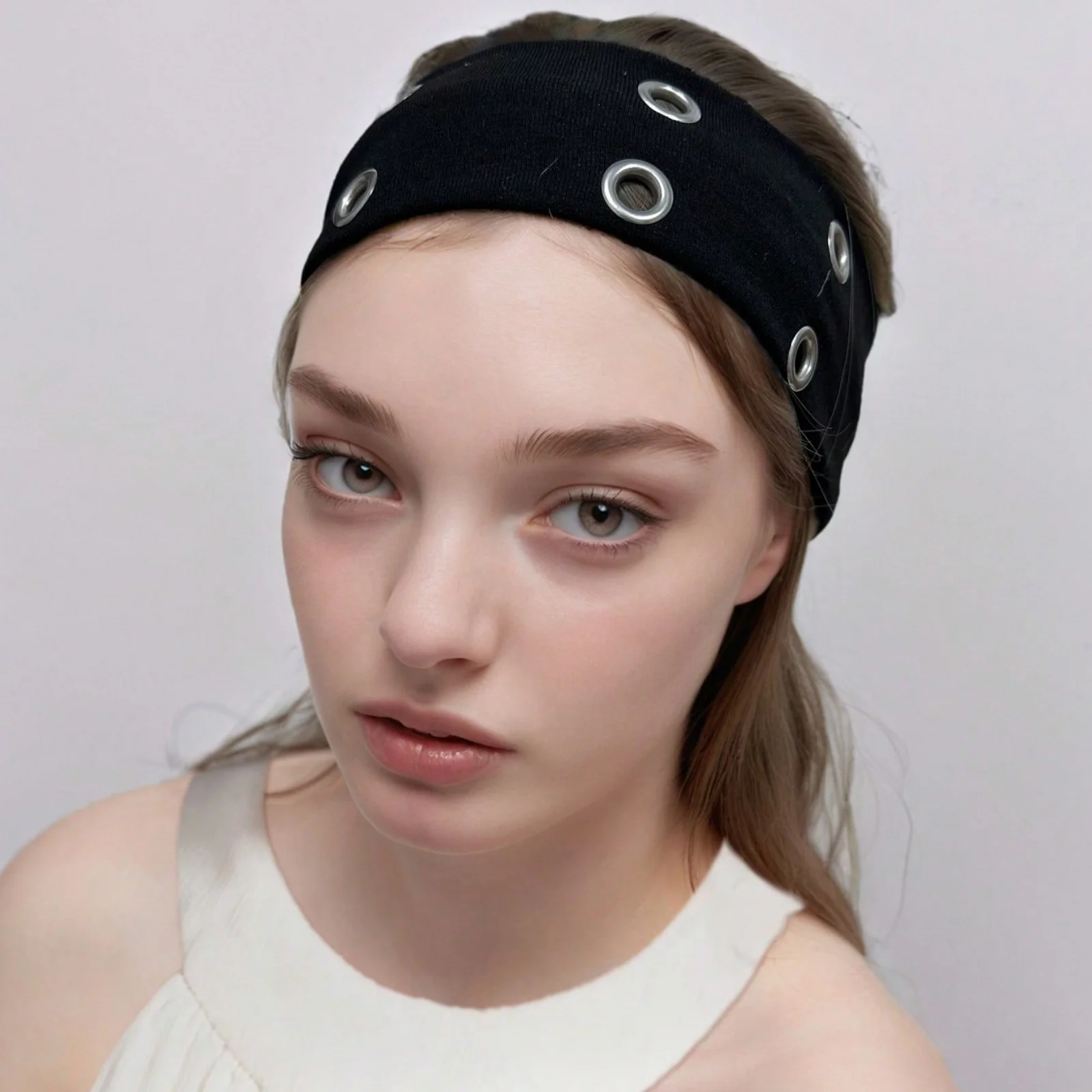 1PC Punk-Style Metal Hollow-Out Wide Headband, Suitable for Y2K Sweet Girl Styling, Daily Casual Wear and Outdoor Accessorizing,