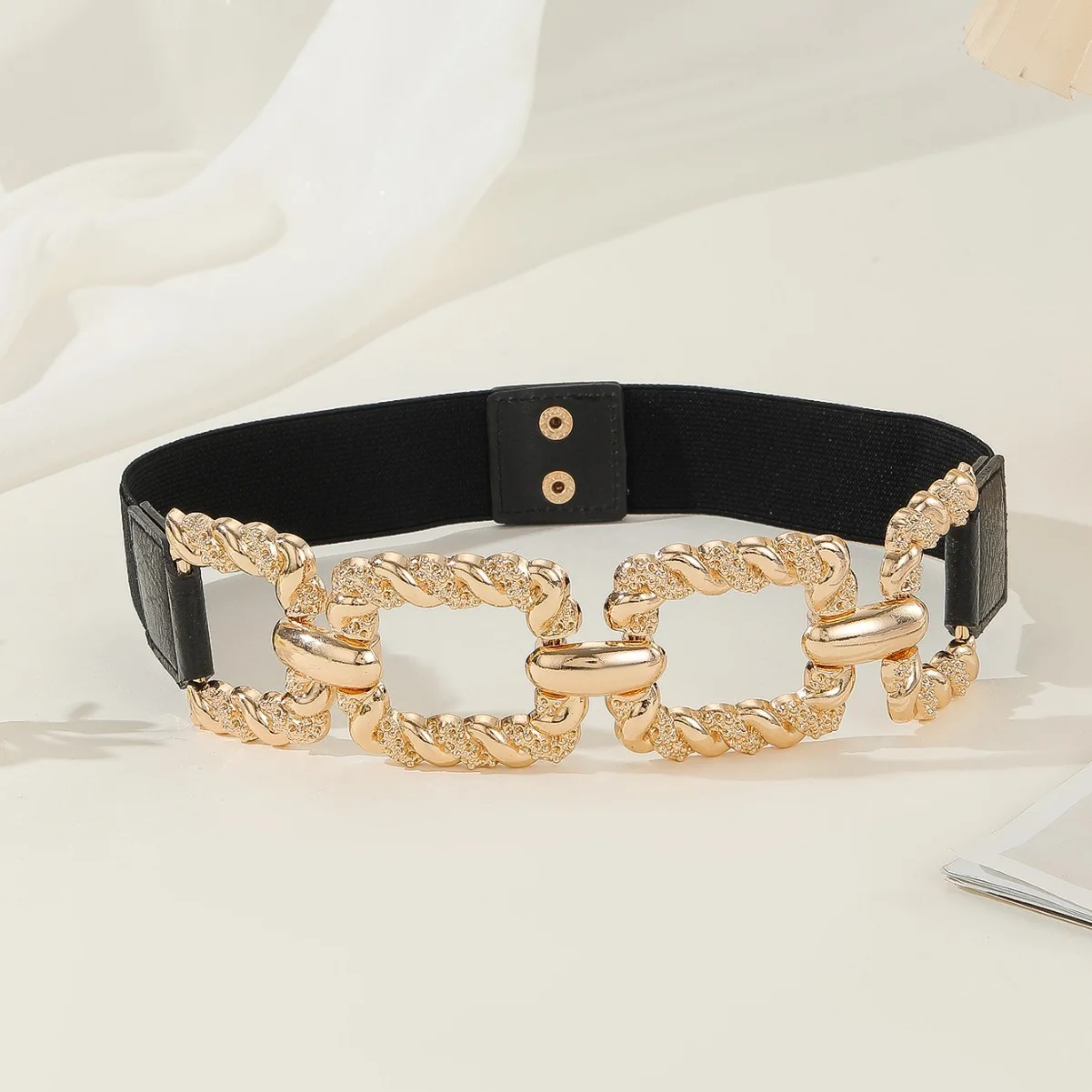 Fashion new metal thick chain belt for women wide belt with coat sweater skirt decorative elastic waist seal