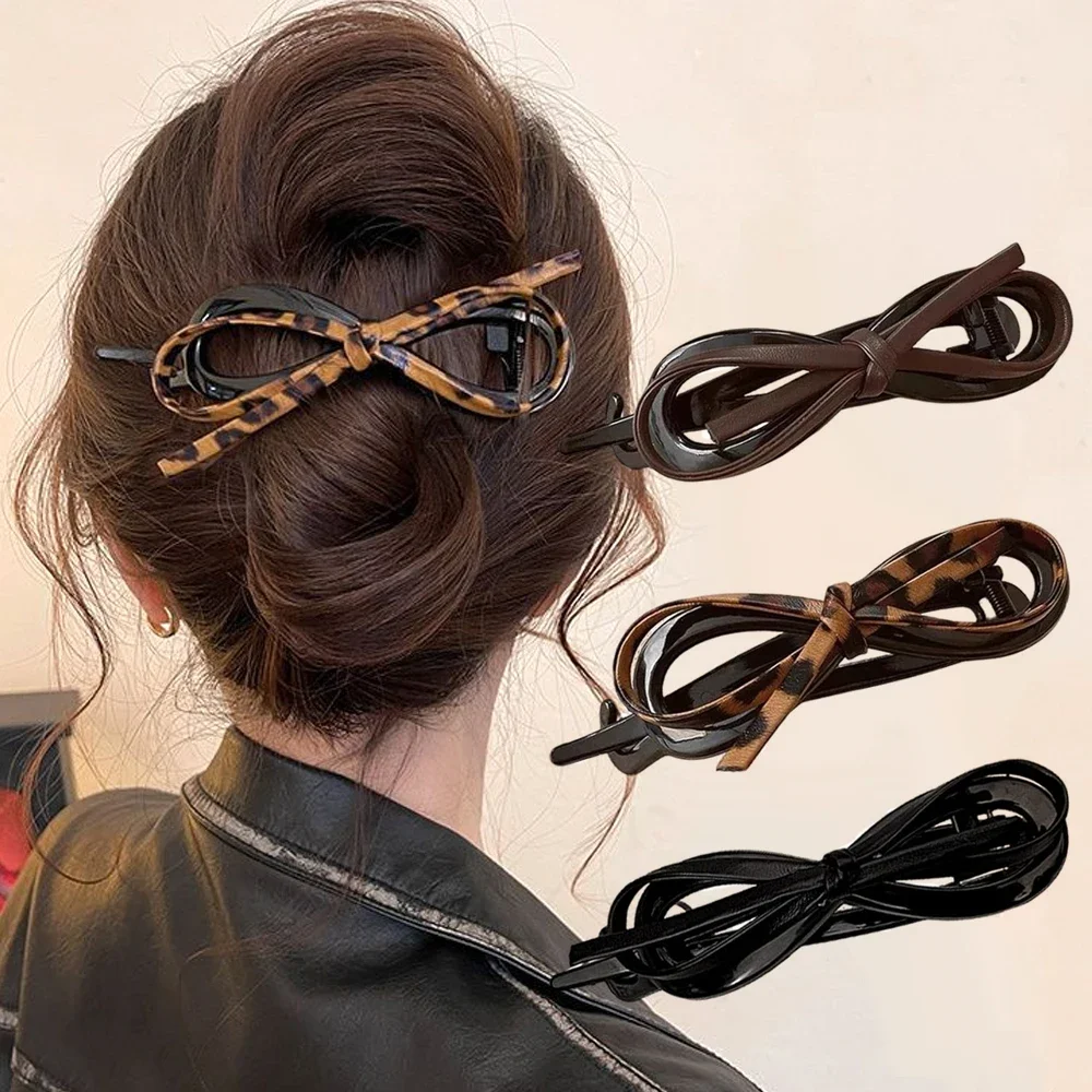 Elegant Hollow Acrylic Hair Clips Leopards Print Leather Bow Duckbill Clip Women Girls Non-Slip Twist Barrettes For Bun Ponytail