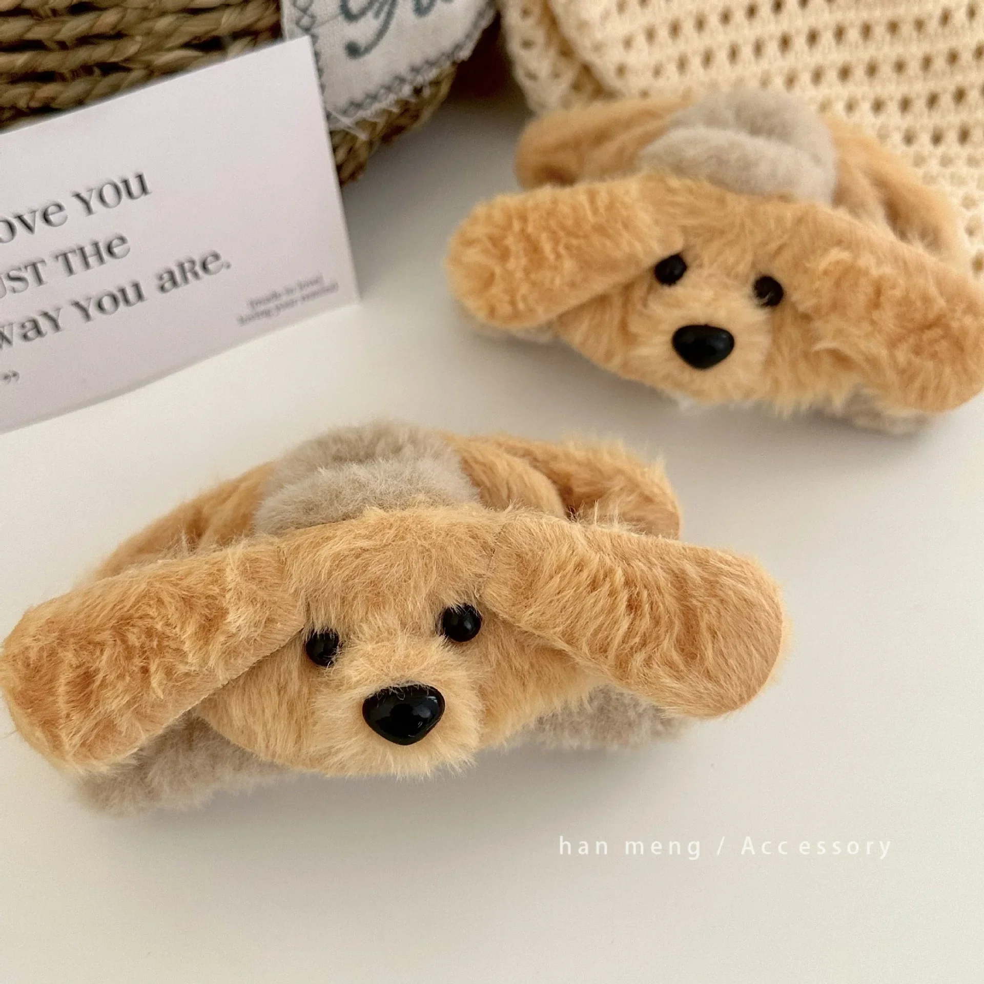 Cute Golden Puppy Hair Clip Large Back Head Hair Shark Clip High-end Autumn Winter Furry Claw Clips Personality Head Accessory